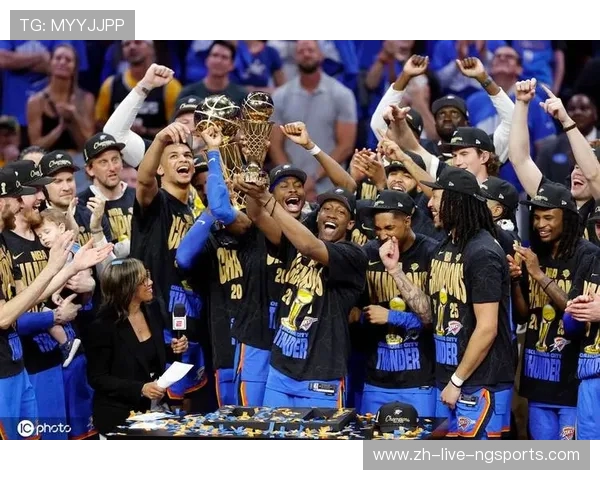 雷霆主场鏖战劲敌巅峰对决再掀俄克拉荷马城篮球狂潮